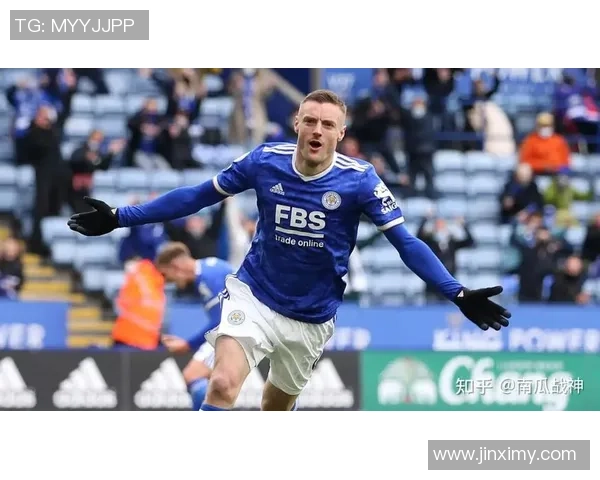 如何通过共同爱好追足球球星女孩子提升你的吸引力与关系发展技巧