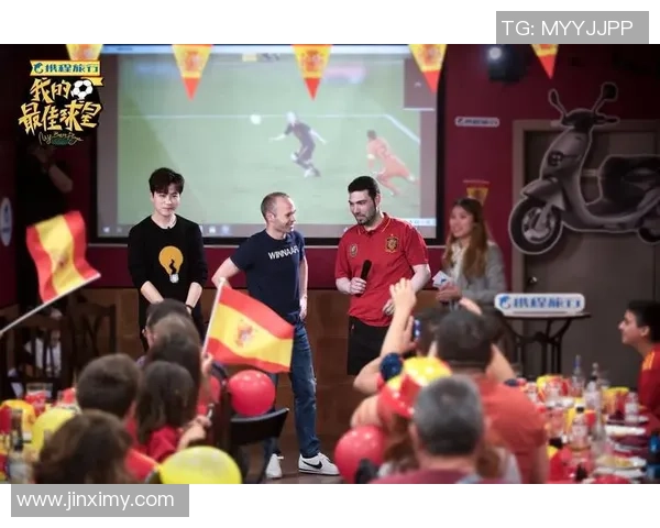 聚焦足球球星卡虾米收藏热潮探秘球迷文化与价值背后的故事